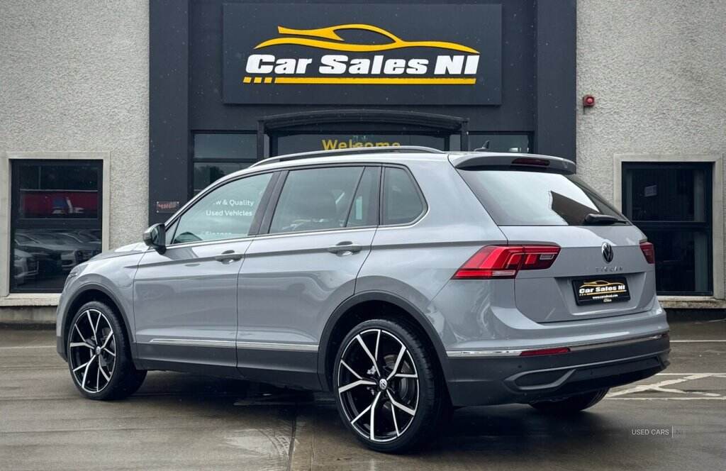 Aug 2021 Volkswagen Tiguan 2.0 TDI Life 5dr DSG