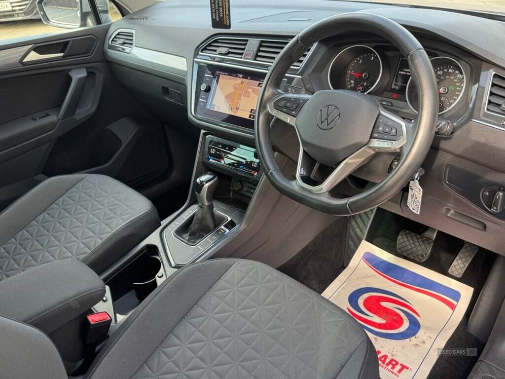 Aug 2021 Volkswagen Tiguan 2.0 TDI Life 5dr DSG