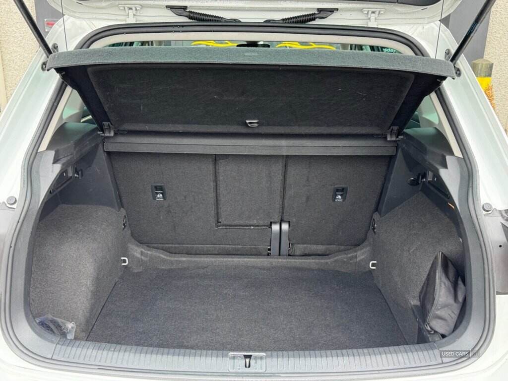 Apr 2021 Volkswagen Tiguan 2.0 TDI Life 5dr DSG