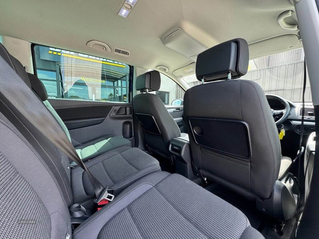 Oct 2020 Volkswagen Sharan 2.0 TDI SCR 150 SE Nav 5dr