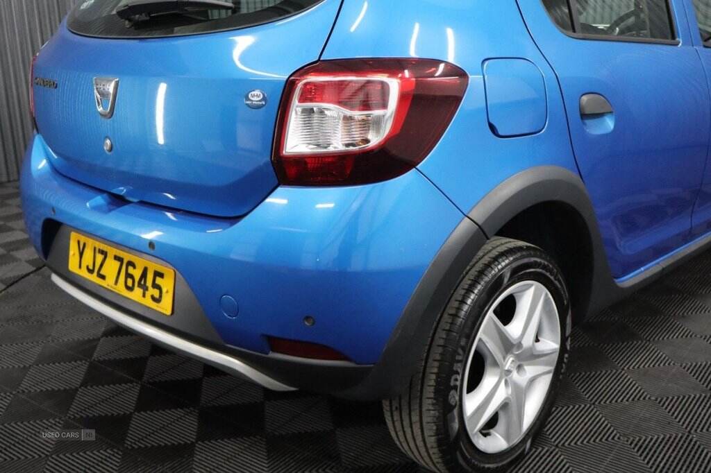 Aug 2016 Dacia Sandero Stepway 0.9 TCe Laureate 5dr [Start Stop]