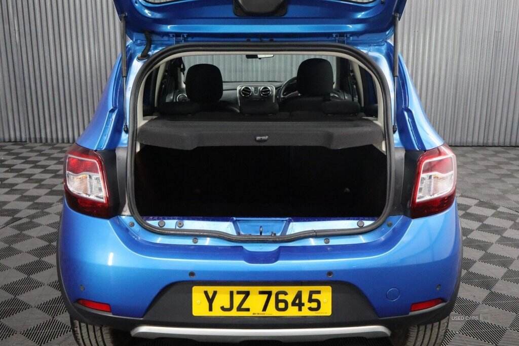 Aug 2016 Dacia Sandero Stepway 0.9 TCe Laureate 5dr [Start Stop]