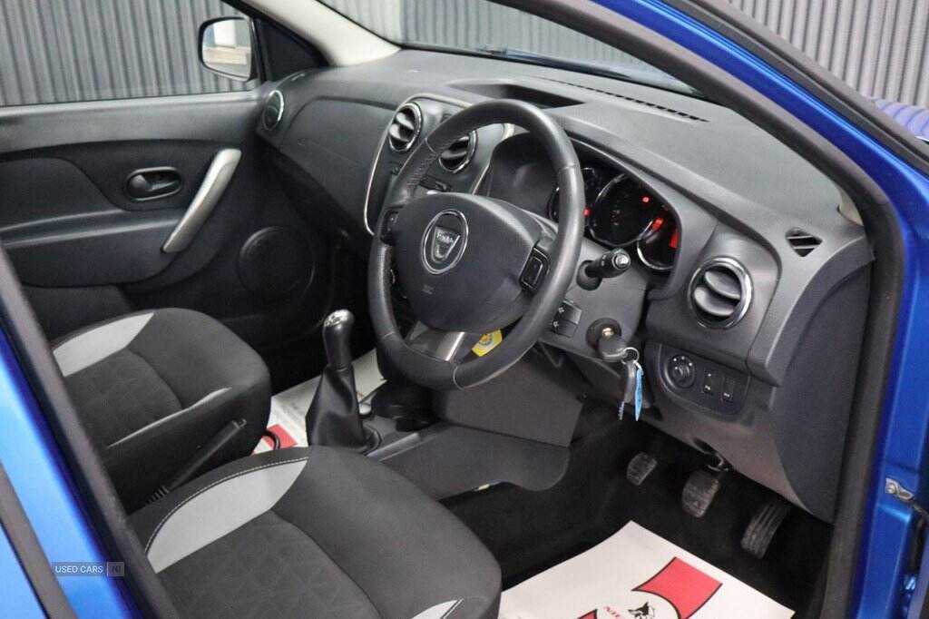Aug 2016 Dacia Sandero Stepway 0.9 TCe Laureate 5dr [Start Stop]