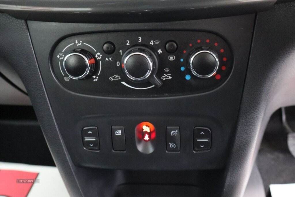 Aug 2016 Dacia Sandero Stepway 0.9 TCe Laureate 5dr [Start Stop]