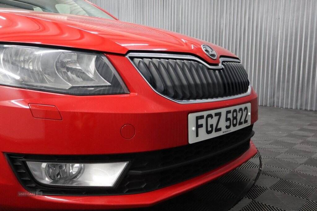 Mar 2014 Skoda Octavia 1.6 TDI CR Elegance 5dr