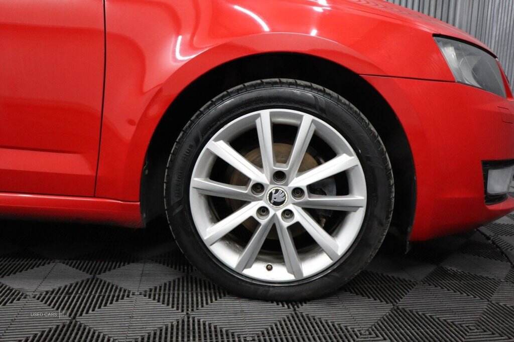 Mar 2014 Skoda Octavia 1.6 TDI CR Elegance 5dr