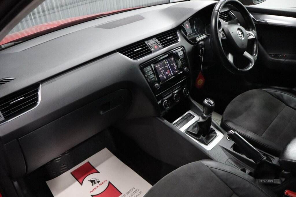 Mar 2014 Skoda Octavia 1.6 TDI CR Elegance 5dr