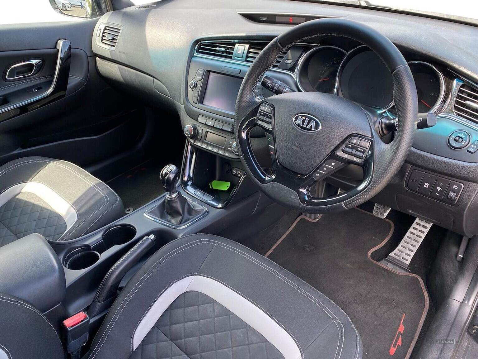 Sep 2015 Kia Ceed 1.0T Gdi Isg Gt-Line 5Dr