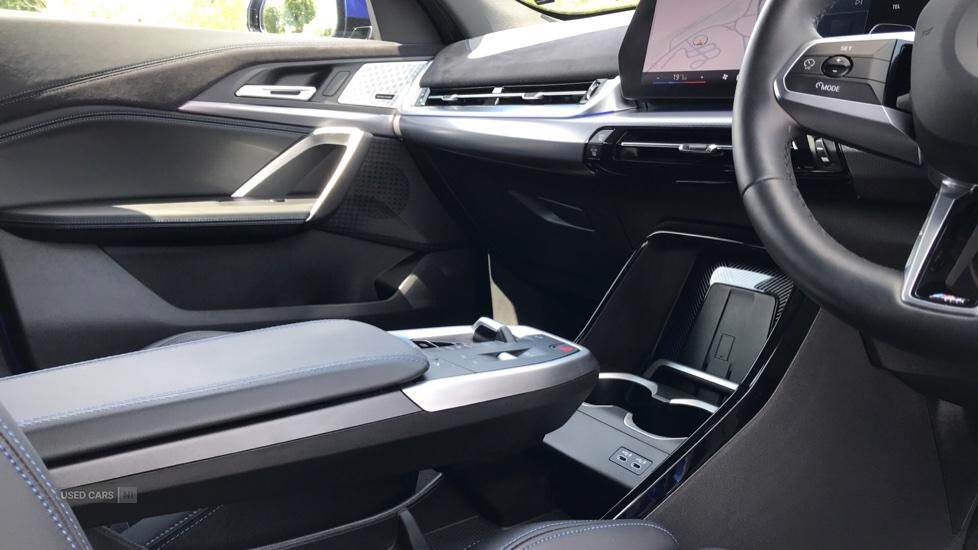  2024 BMW  iX2 iX2 xDrive30 M Sport