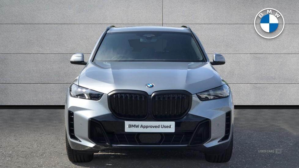 Aug 2024 BMW X5 xDrive30d MHT M Sport 5dr Auto