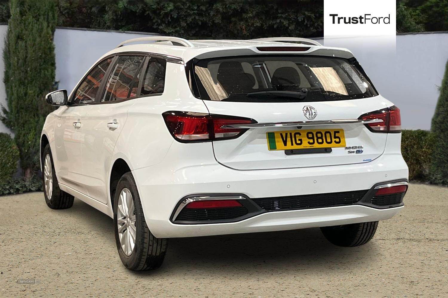 Mar 2022 MG Motor Uk MG5 115kW Exclusive EV 61kWh 5dr Auto