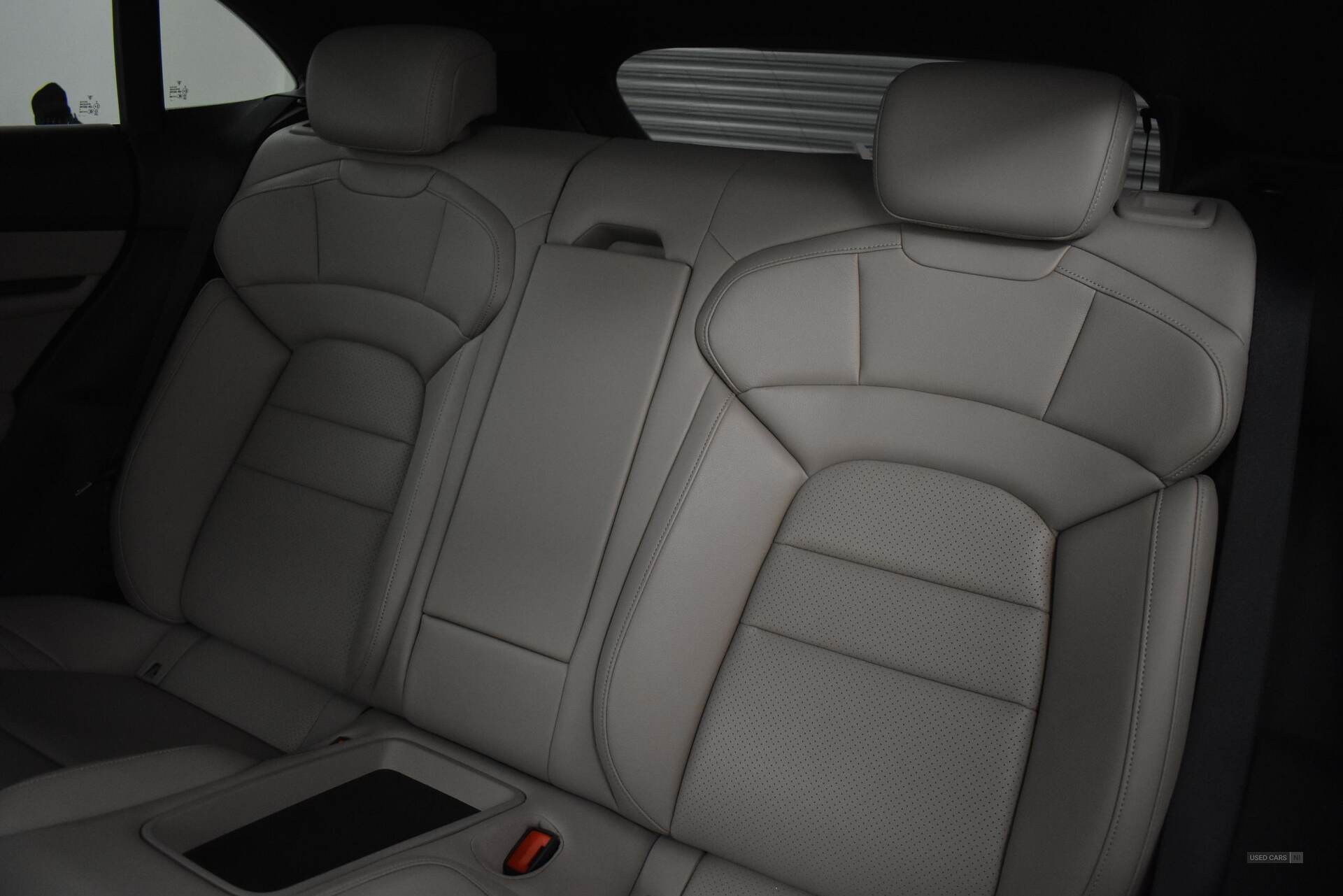 2022 Porsche Taycan 350kW 4 93kWh 5dr Auto