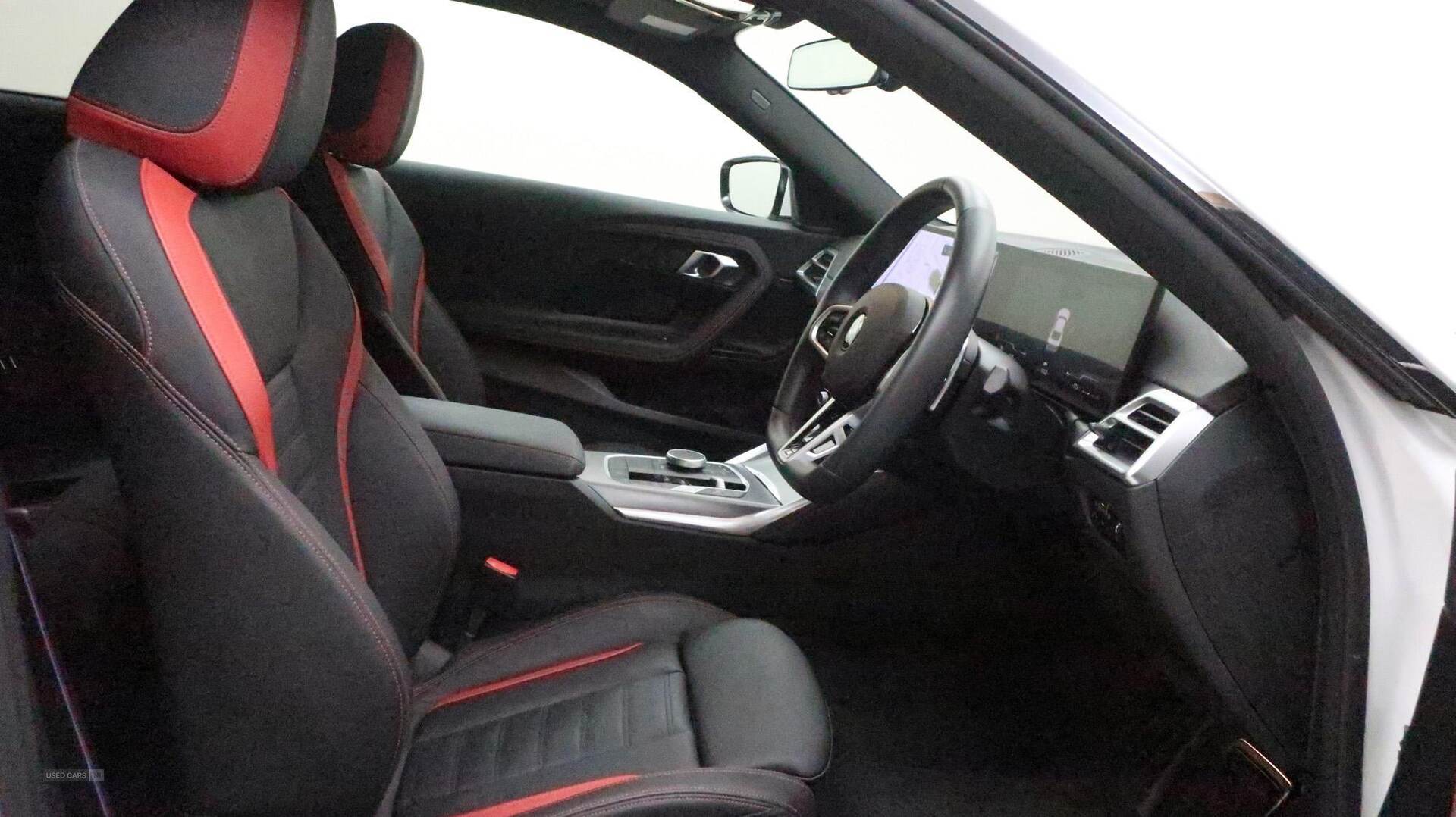 Jan 2025 BMW 2 Series 220i M Sport 2dr Step Auto