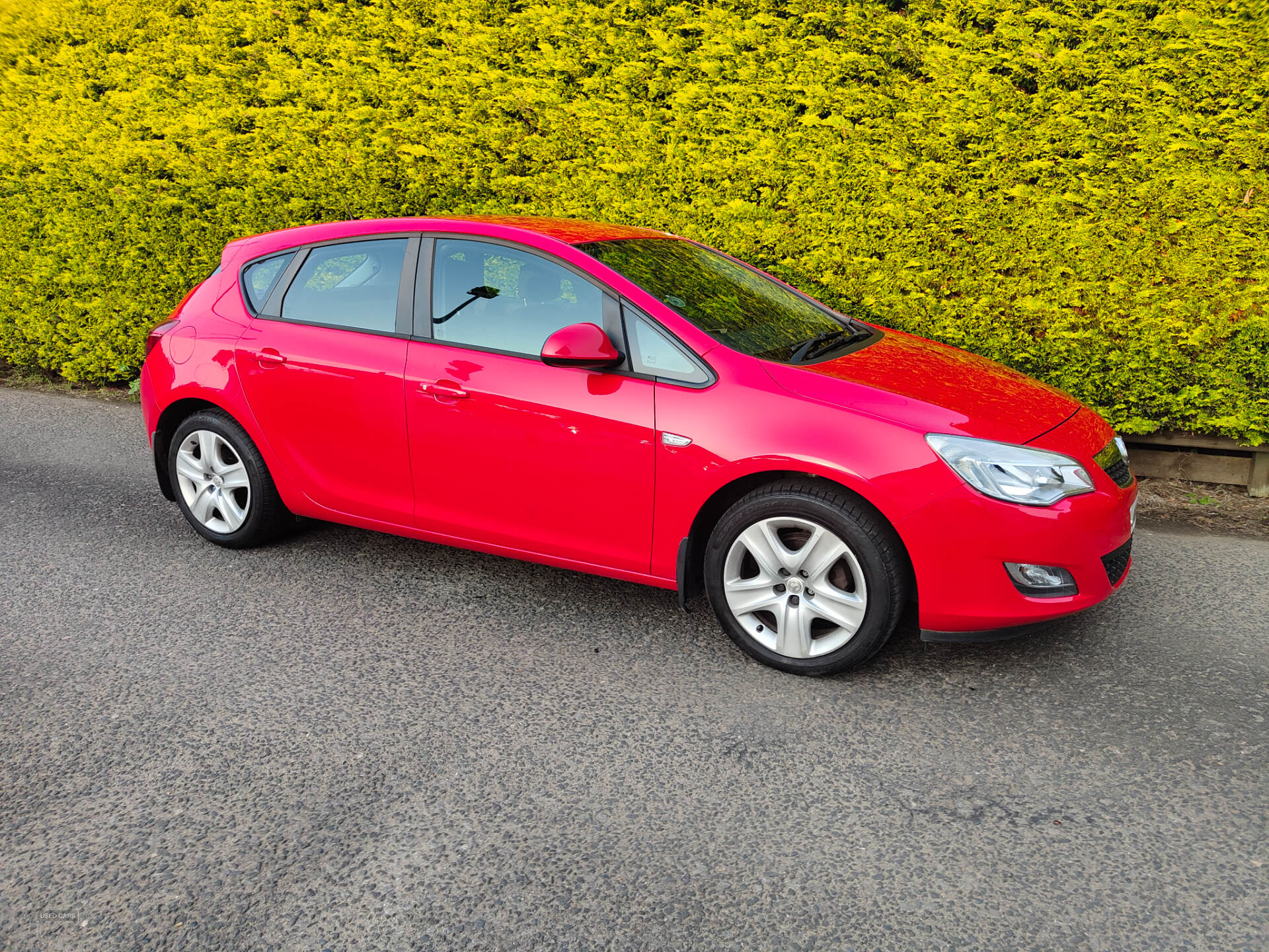 Apr 2011 Vauxhall Astra 1.4T 16V Exclusiv [140] 5dr