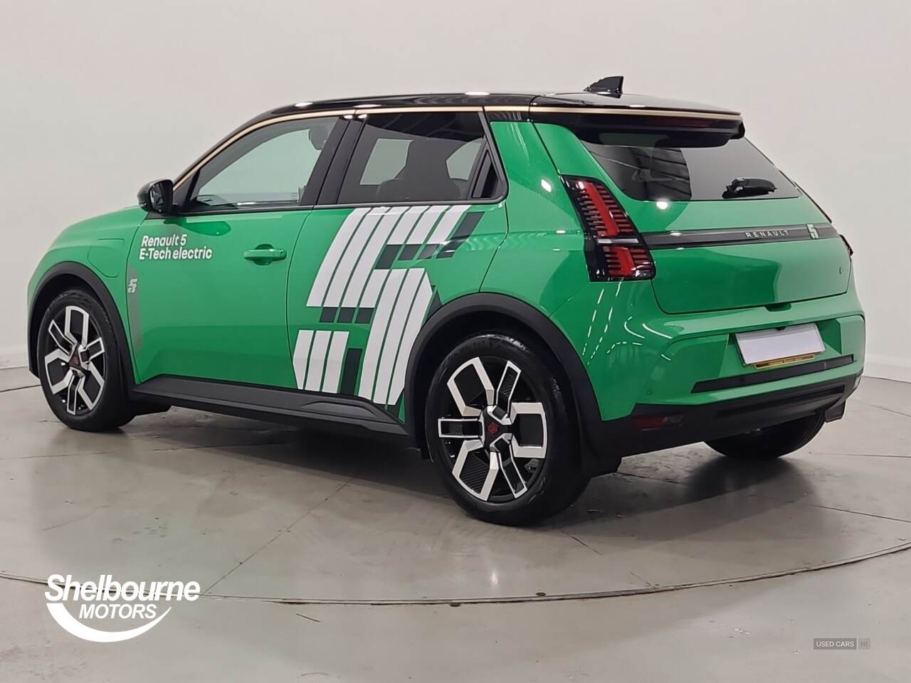Feb 2025 Renault 5 110kW Techno Comfort Range 52 kWh 5dr Auto