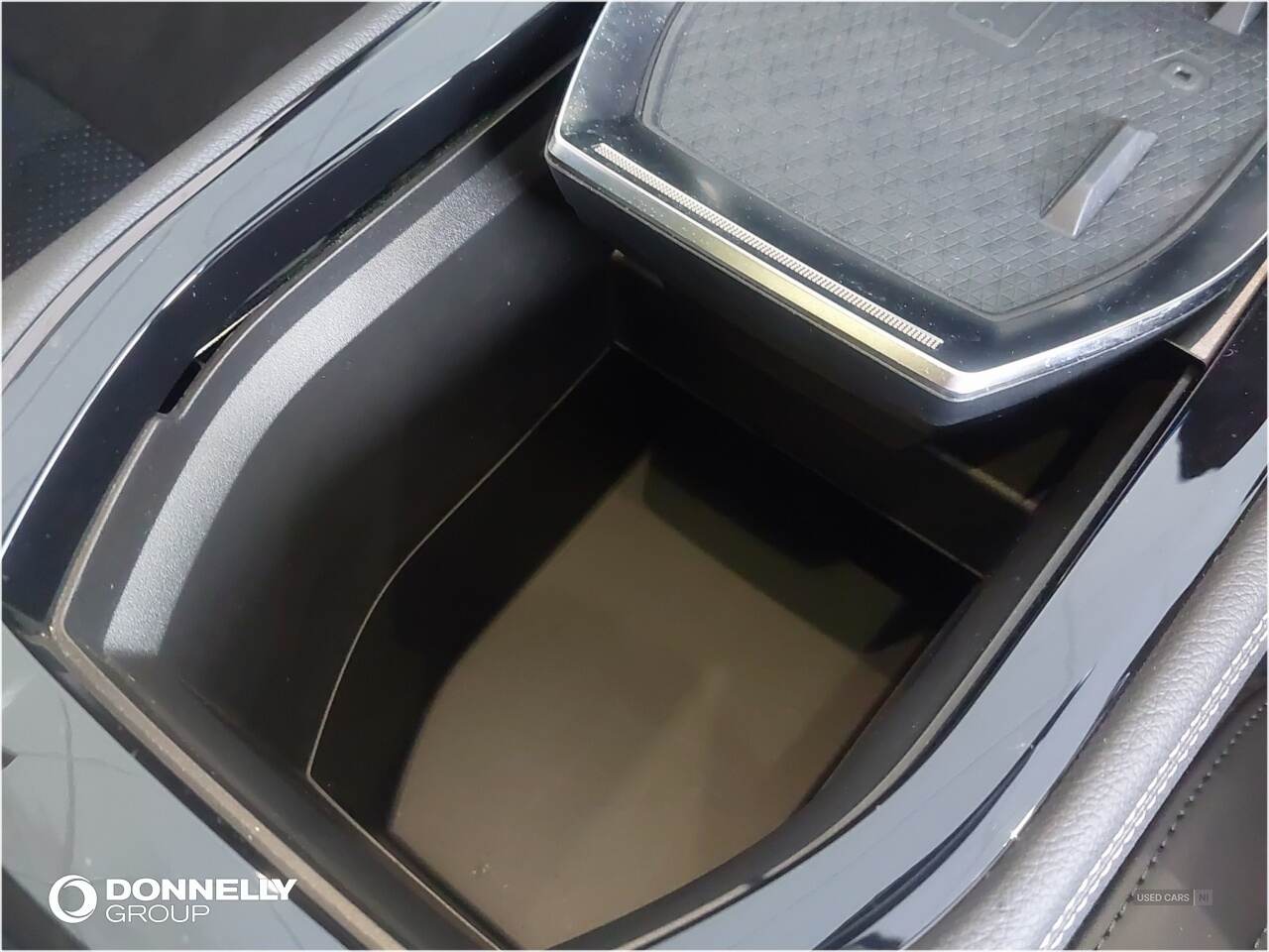 May 2025 Renault Rafale E-Tech FHEV Iconic Esprit Alpine 5dr Auto 4C