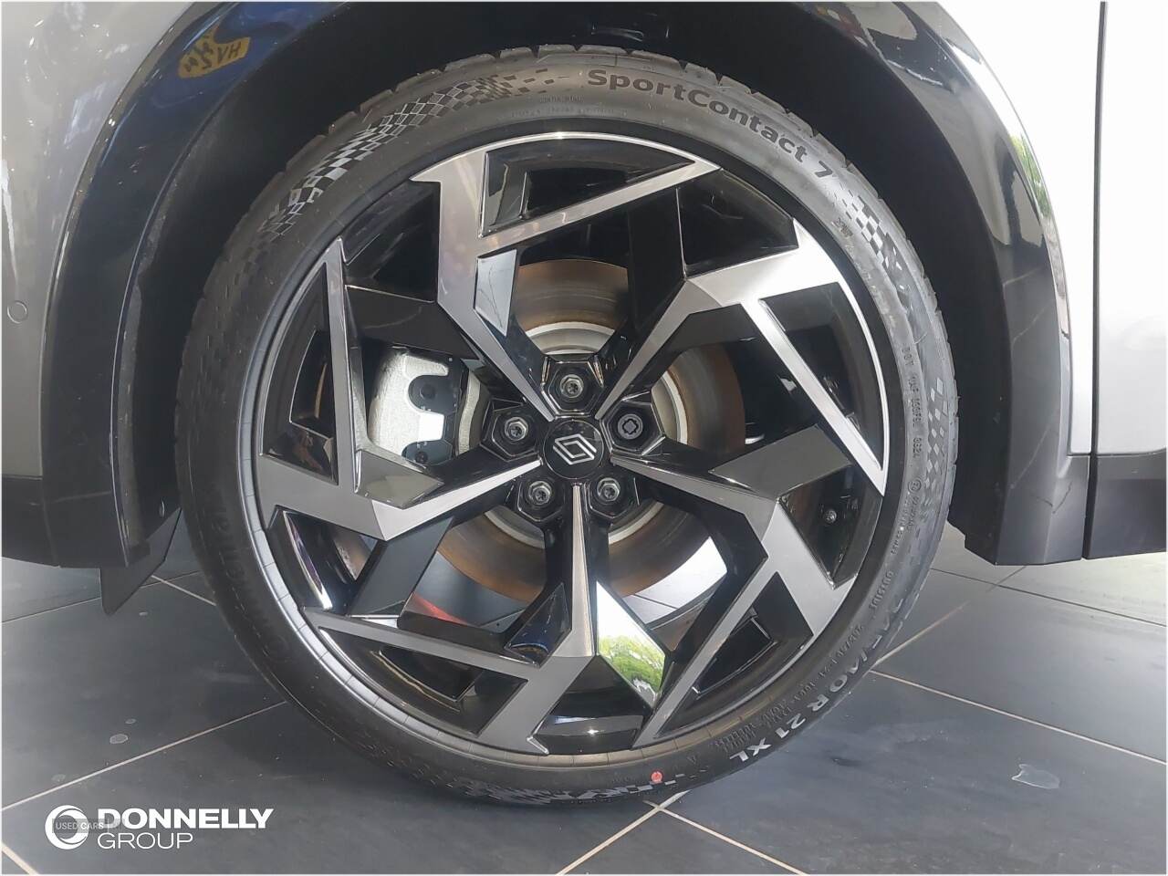 May 2025 Renault Rafale E-Tech PHEV Atelier Alpine AWD 5dr Auto