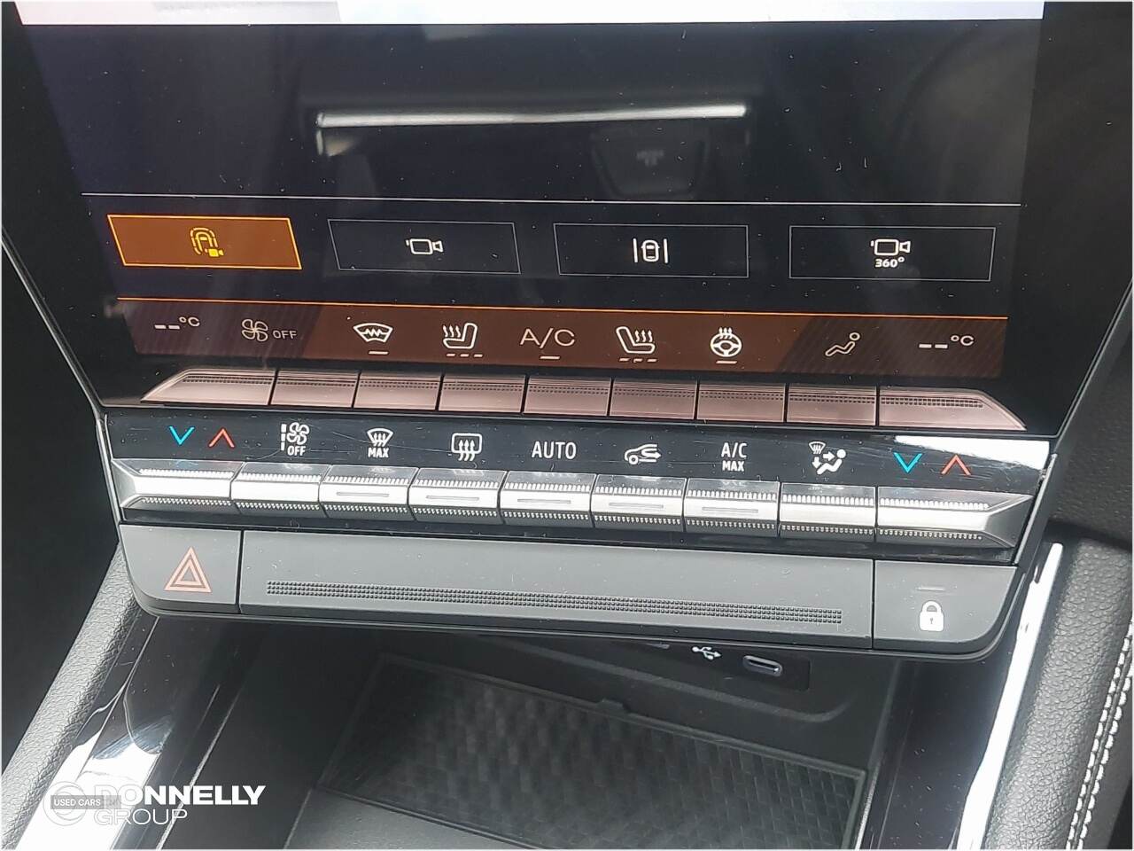 May 2025 Renault Rafale E-Tech PHEV Atelier Alpine AWD 5dr Auto