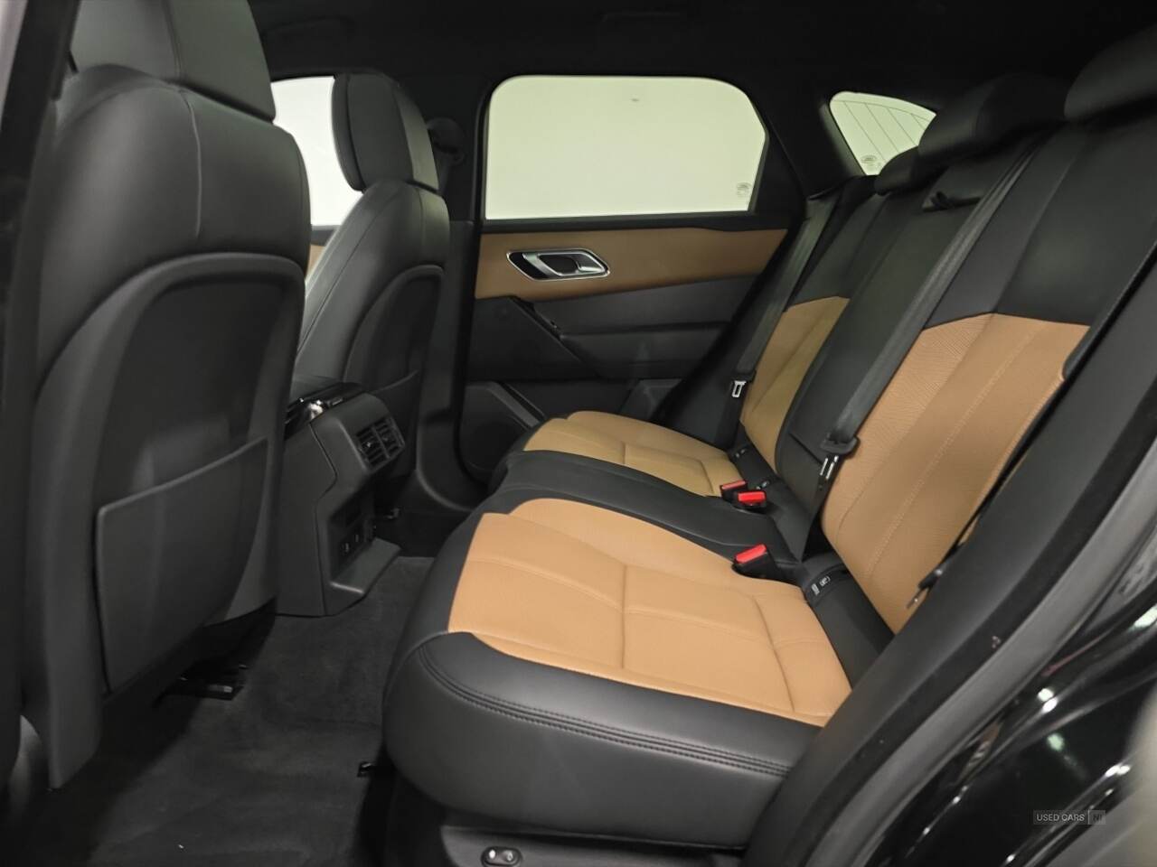 Nov 2023 Land Rover Range Rover Velar 2.0 D200 MHEV Dynamic HSE 5dr Auto