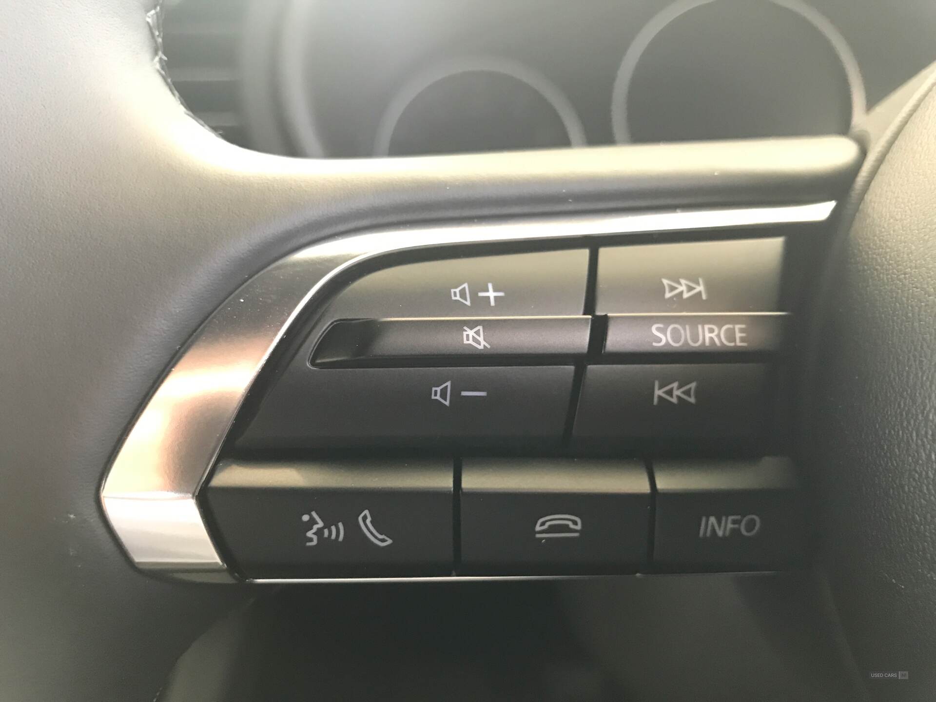 Mar 2025 Mazda 3 2.5 e-Skyactiv G MHEV [140] Exclusive-Line 5dr