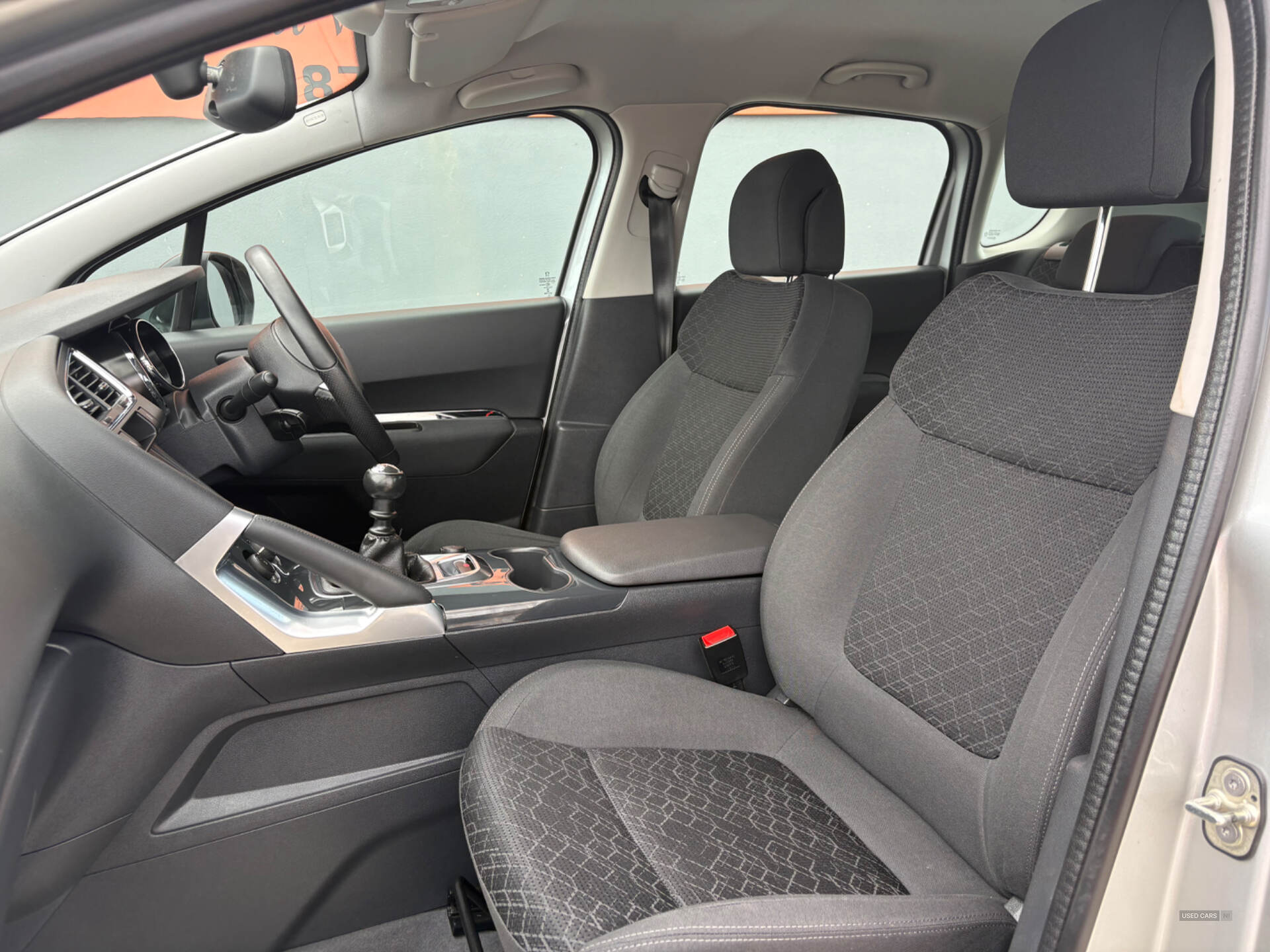 Peugeot 3008 DIESEL ESTATE in Derry / Londonderry