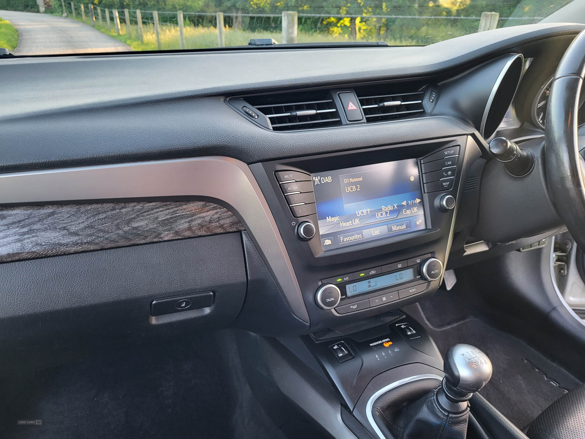 Feb 2016 Toyota Avensis 2.0D Excel 5dr