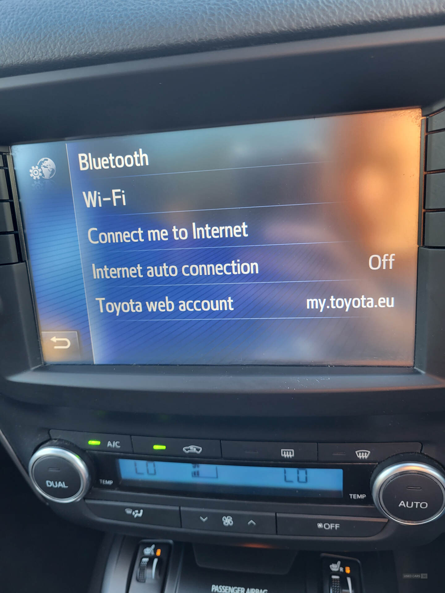 Feb 2016 Toyota Avensis 2.0D Excel 5dr
