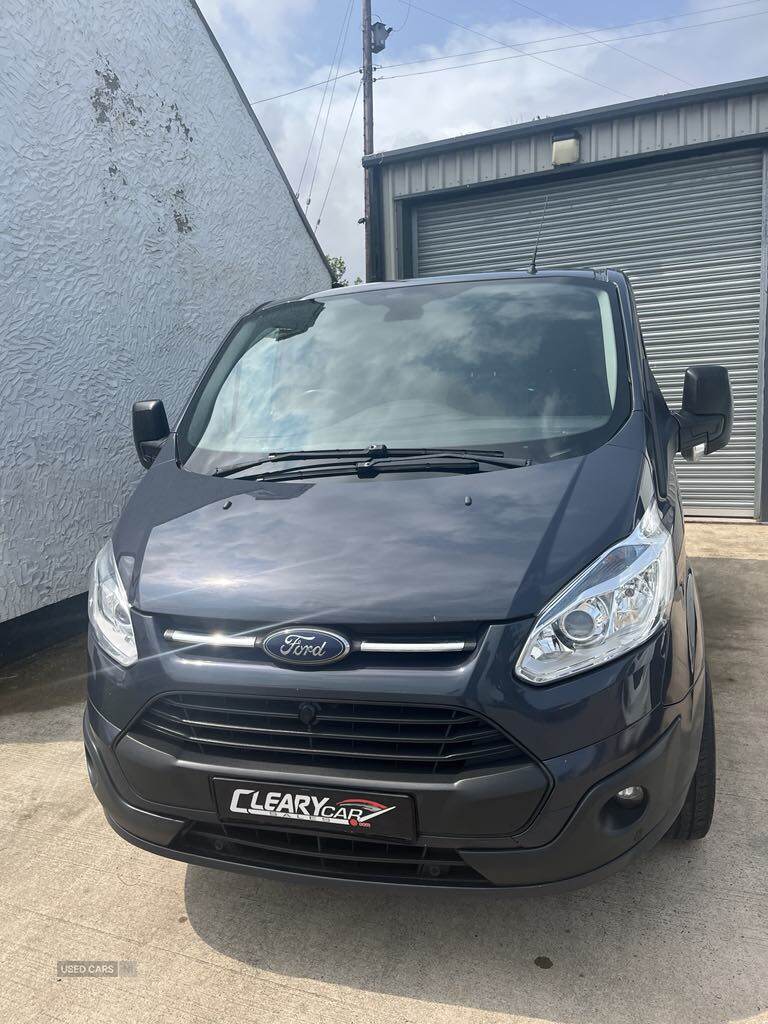 Oct 2014 Ford Transit Custom 2.2 TDCi 125ps Low Roof Trend Van