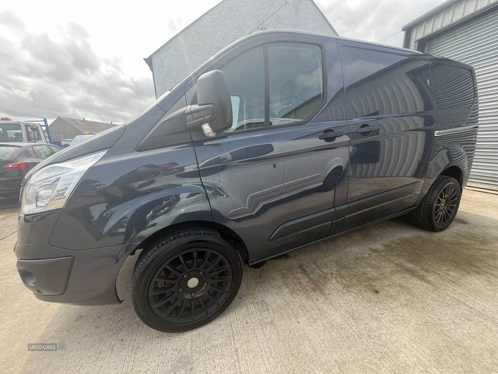 Oct 2014 Ford Transit Custom 2.2 TDCi 125ps Low Roof Trend Van