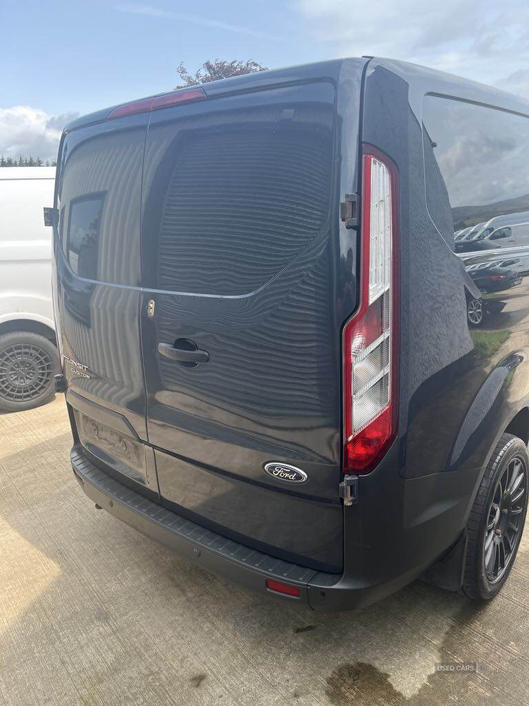 Oct 2014 Ford Transit Custom 2.2 TDCi 125ps Low Roof Trend Van