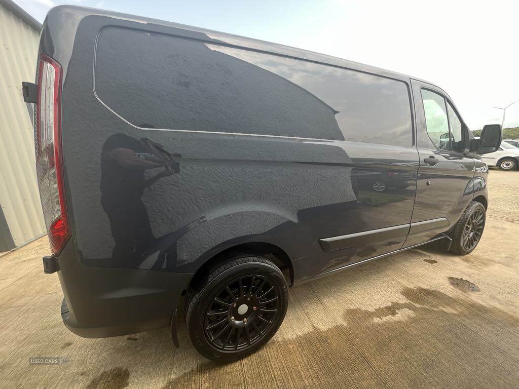 Oct 2014 Ford Transit Custom 2.2 TDCi 125ps Low Roof Trend Van