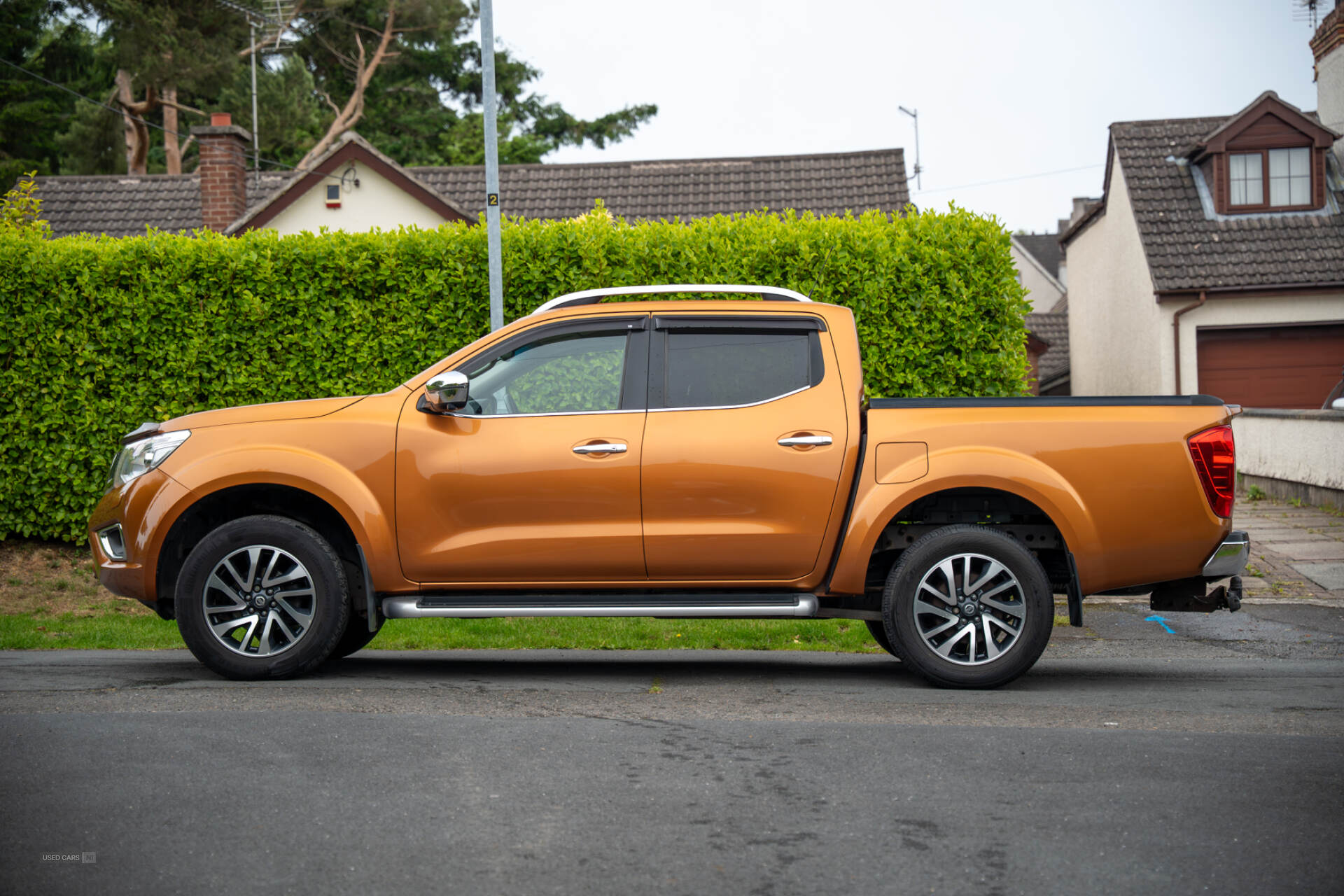 Jun 2016 Nissan Navara Double Cab Pick Up Tekna 2.3dCi 190 4WD Auto