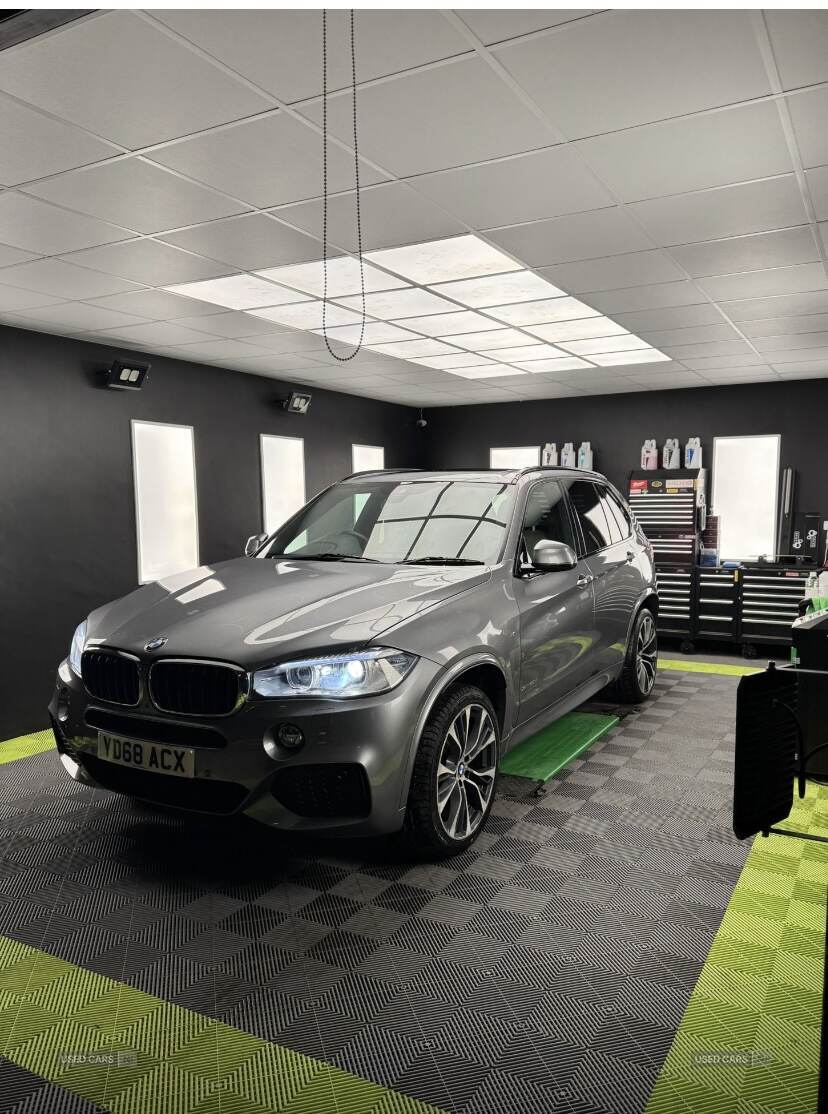 Oct 2018 BMW X5 xDrive30d M Sport 5dr Auto [7 Seat]
