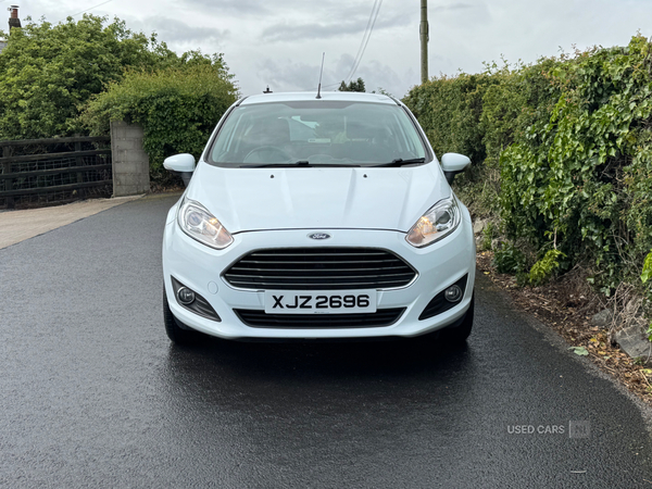 Ford Fiesta HATCHBACK in Down