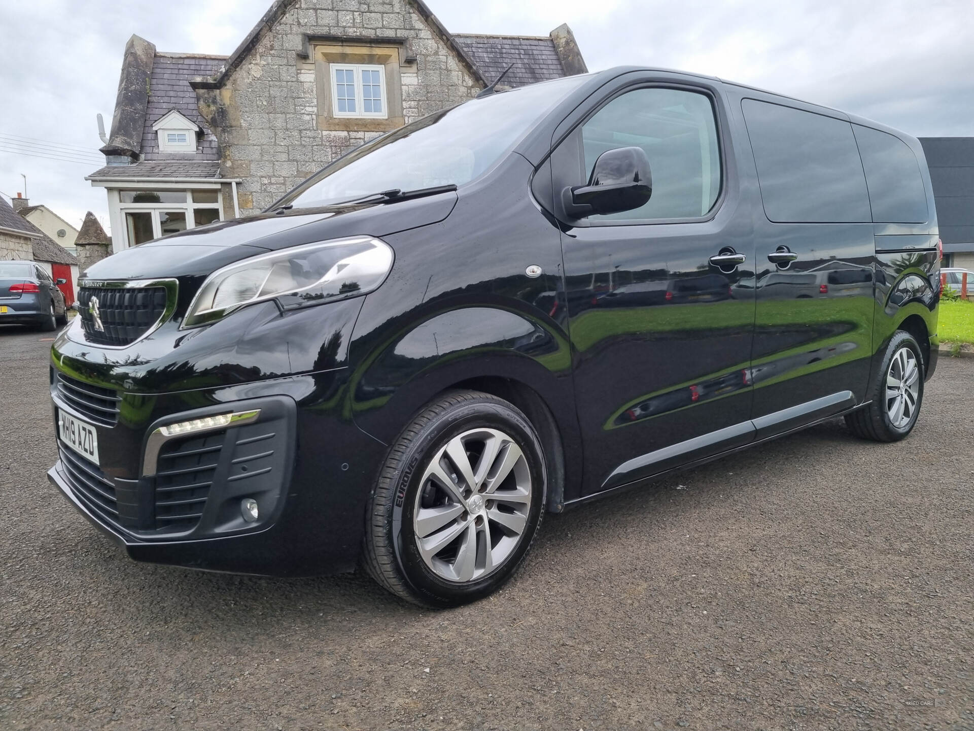 May 2019 Peugeot Traveller 2.0 BlueHDi 180 Allure Standard [8 Seat] 5dr EAT8