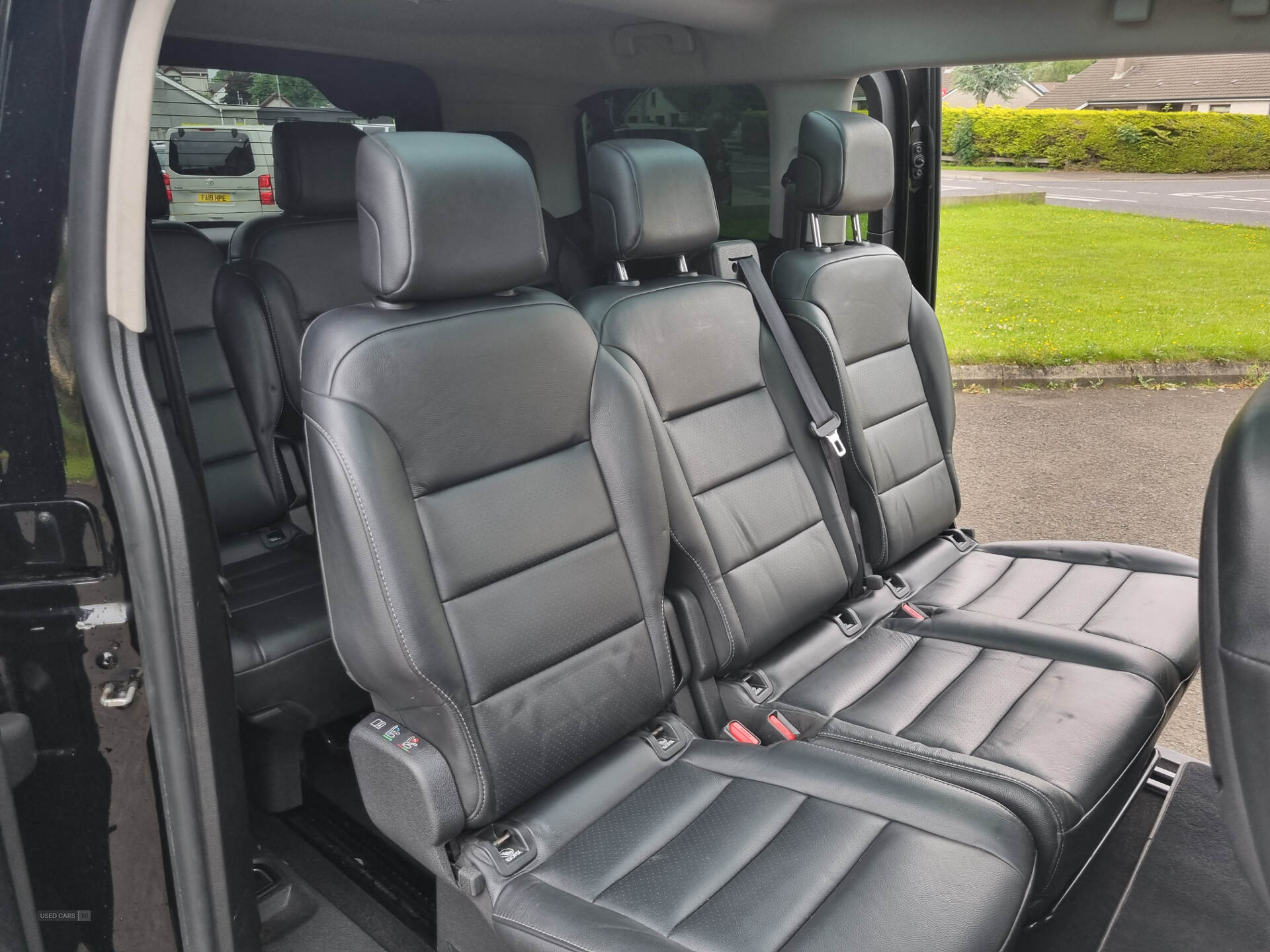 May 2019 Peugeot Traveller 2.0 BlueHDi 180 Allure Standard [8 Seat] 5dr EAT8