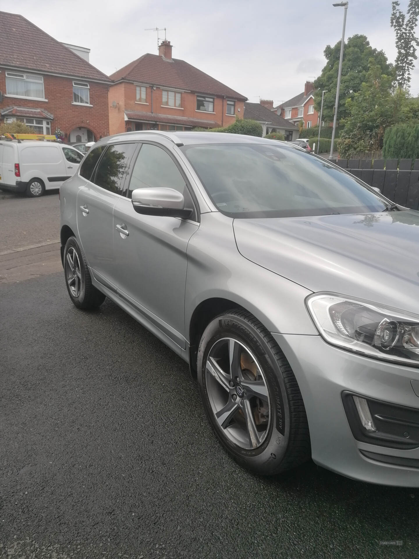 Apr 2015 Volvo XC60 D5 [215] R DESIGN Lux Nav 5dr AWD Geartronic