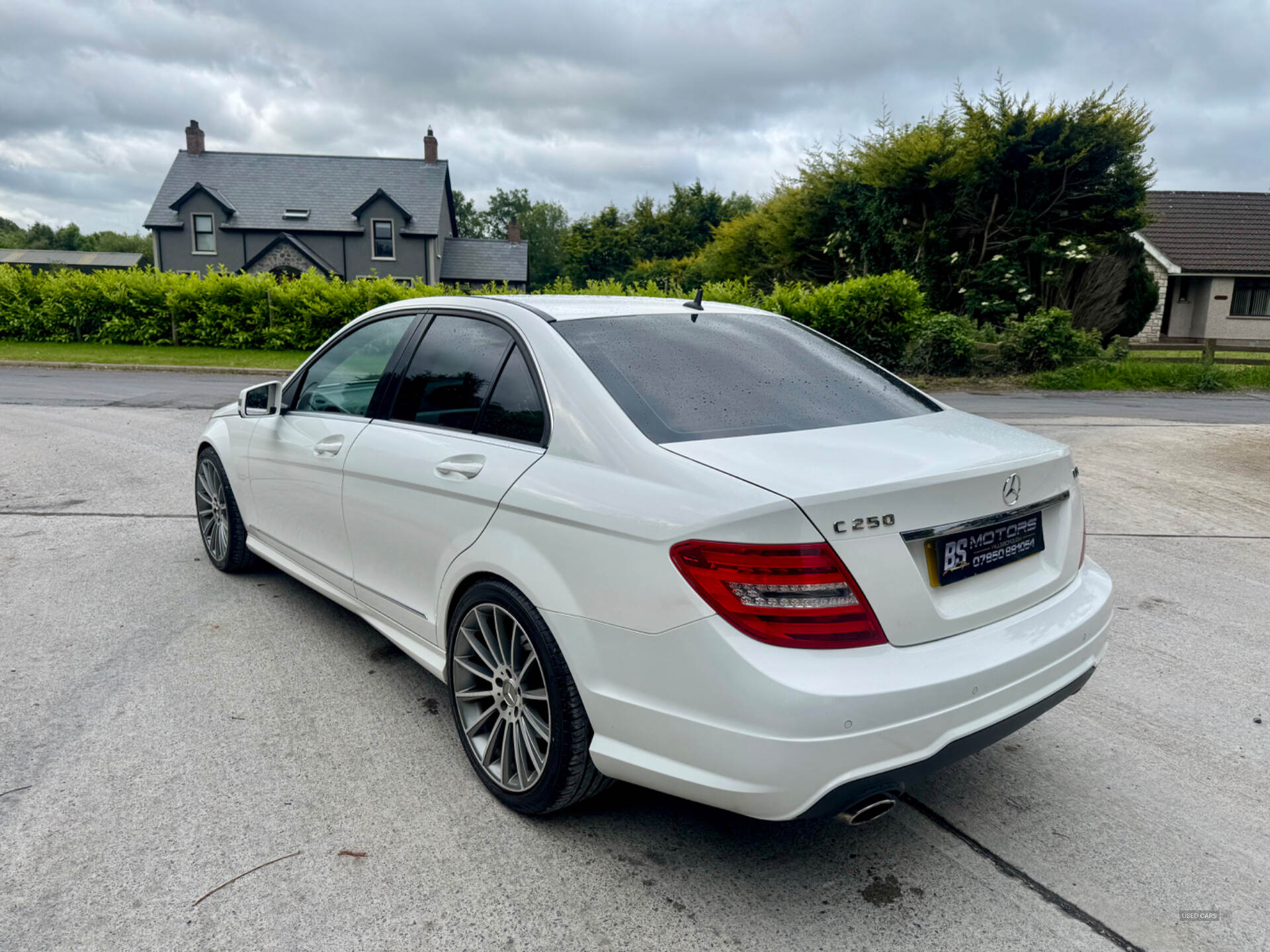 Jan 2013 Mercedes C-Class C250 CDI BlueEFFICIENCY AMG Sport 4dr Auto