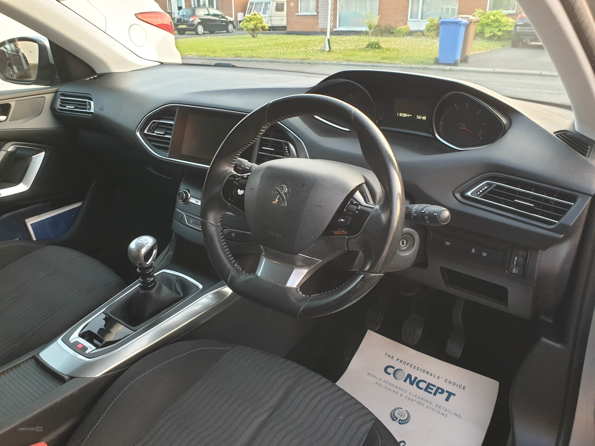 Feb 2015 Peugeot 308 1.6 HDi 115 Active 5dr