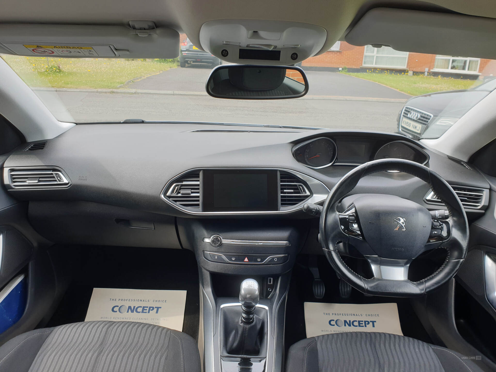 Feb 2015 Peugeot 308 1.6 HDi 115 Active 5dr