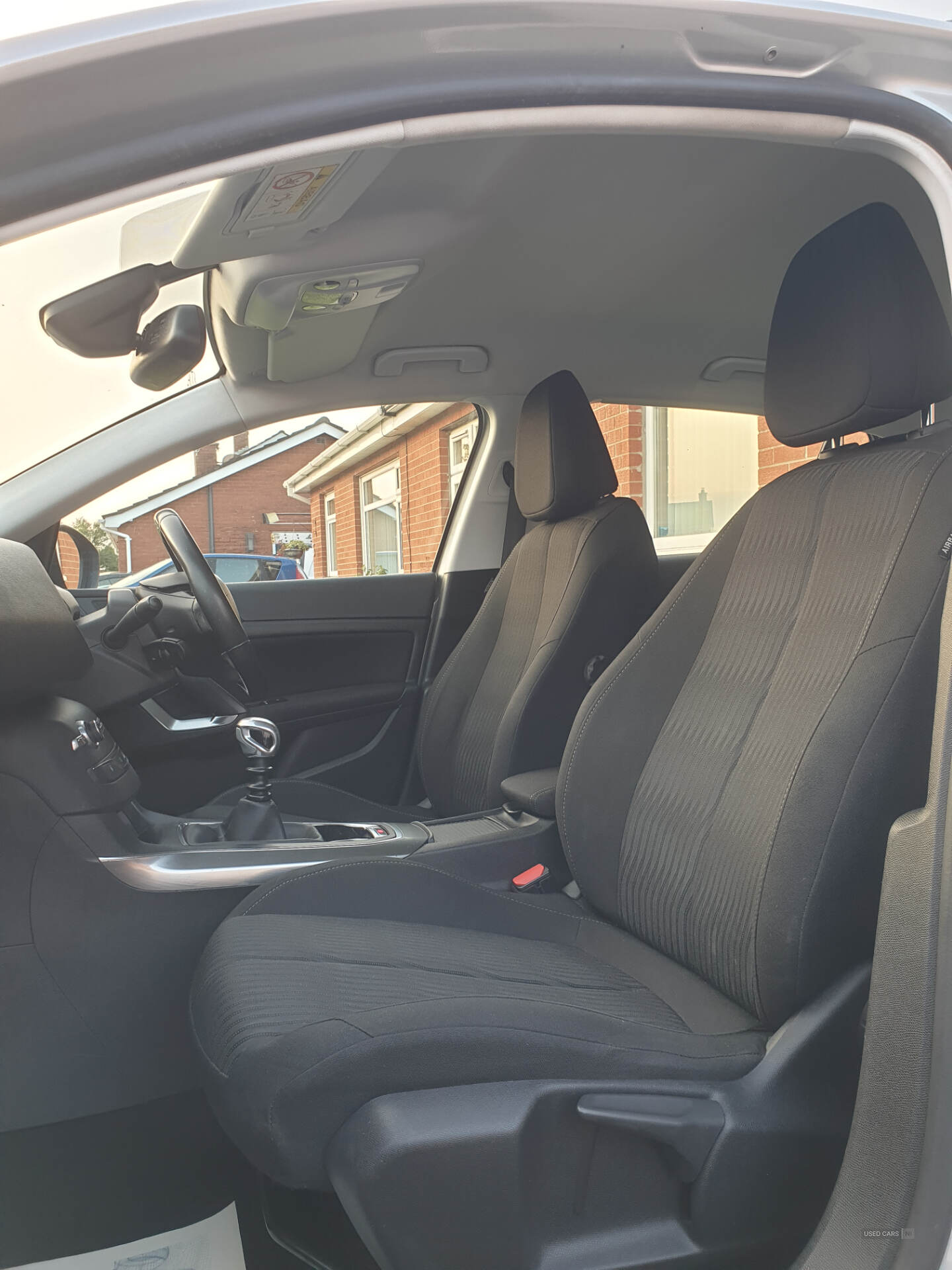 Feb 2015 Peugeot 308 1.6 HDi 115 Active 5dr