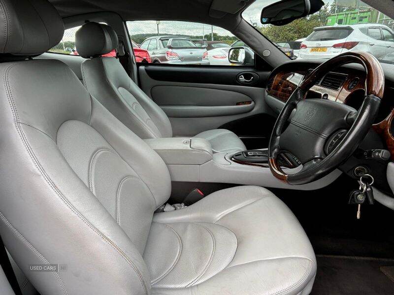 Sep 2002 Jaguar XK 4.2 Supercharged 2dr Auto