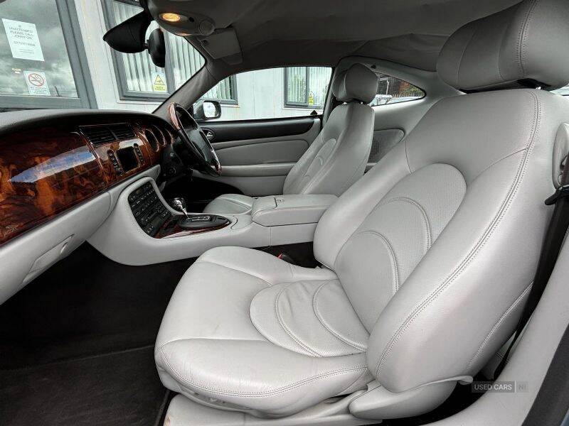 Sep 2002 Jaguar XK 4.2 Supercharged 2dr Auto