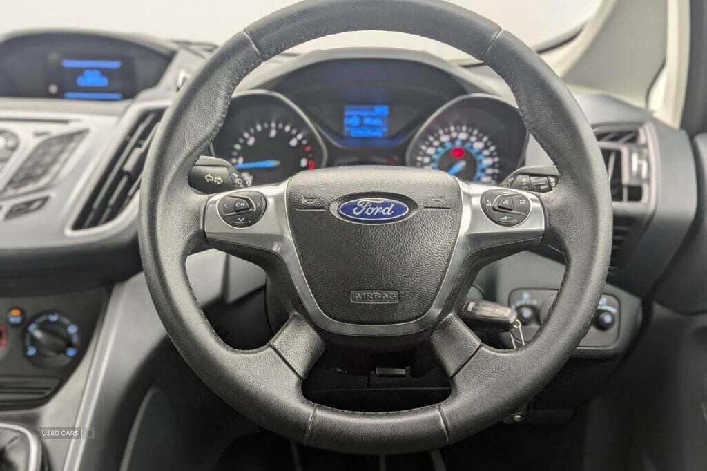 Oct 2013 Ford Grand C-MAX 1.6 TDCi Zetec 5dr