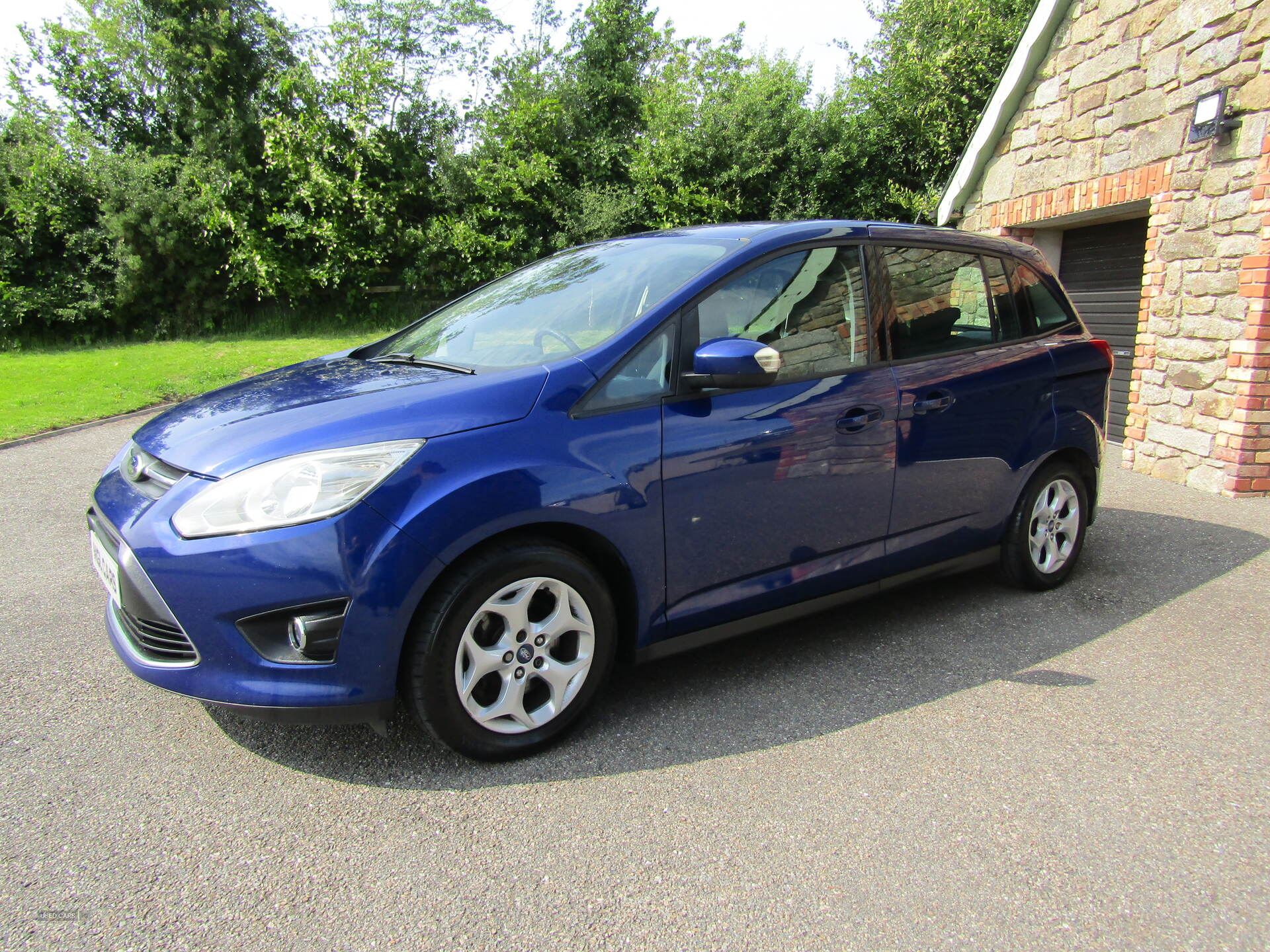 Oct 2013 Ford Grand C-MAX 1.6 TDCi Zetec 5dr