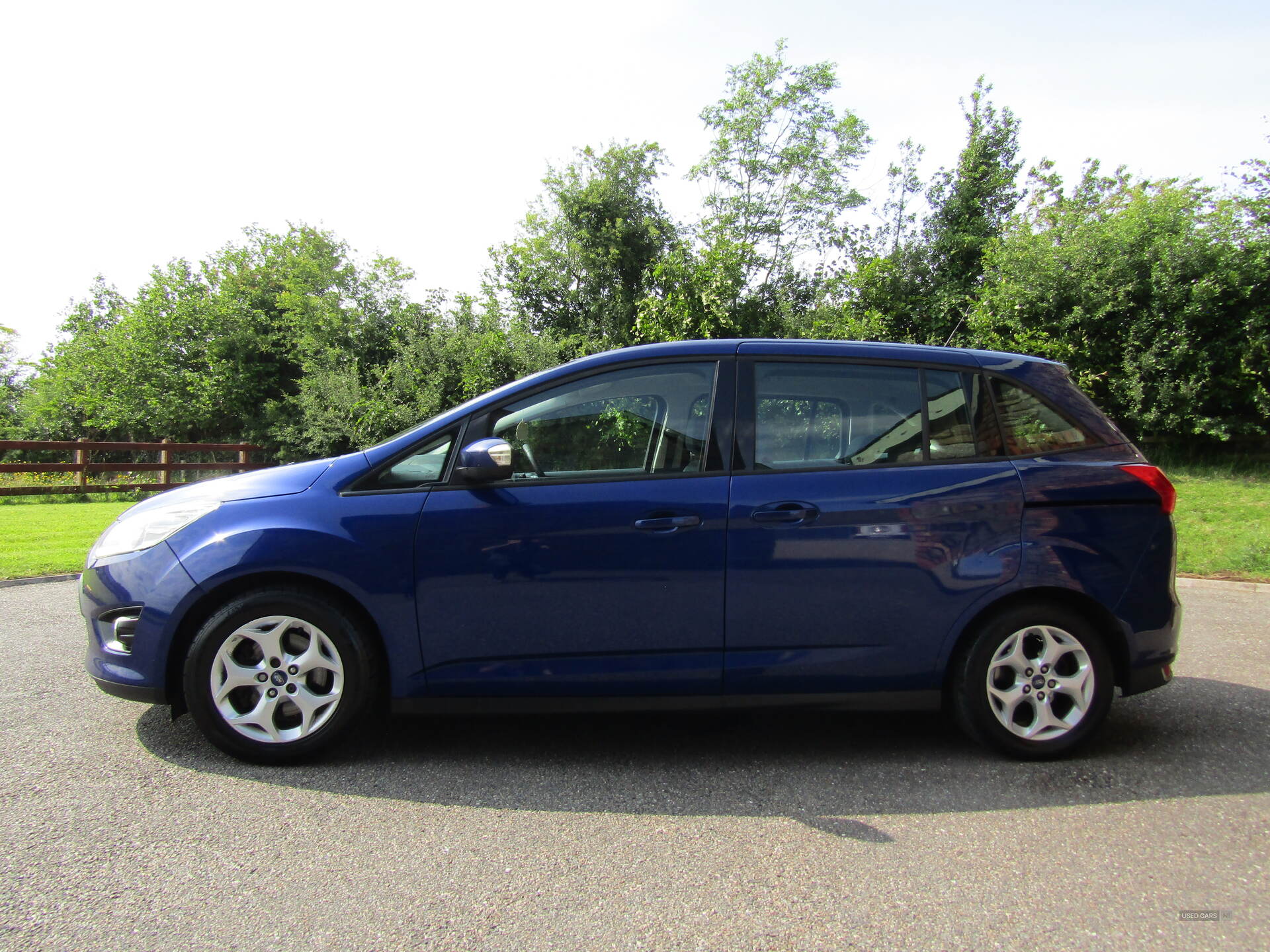 Oct 2013 Ford Grand C-MAX 1.6 TDCi Zetec 5dr