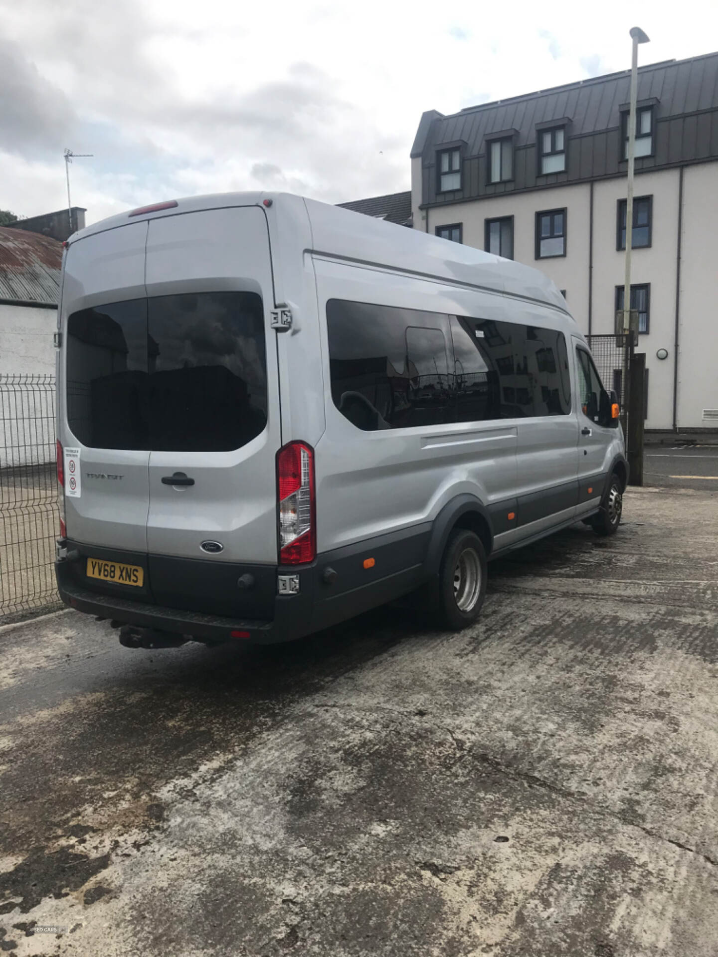 Ford Transit 460 L4 MINIBUS DIESEL RWD in Antrim