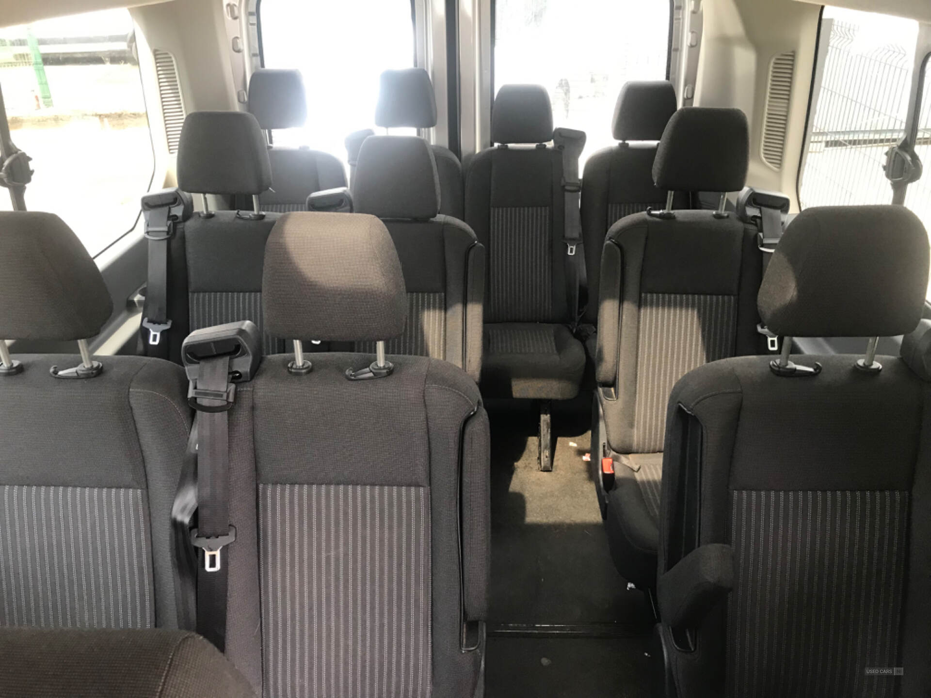 Ford Transit 460 L4 MINIBUS DIESEL RWD in Antrim