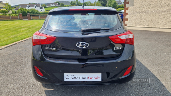 Hyundai i30 DIESEL HATCHBACK in Down