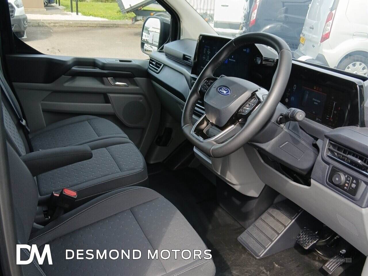 Jul 2024 Ford Transit Custom 2.0 EcoBlue 136ps H1 Van Limited Auto